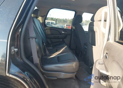 2011 Chevrolet Tahoe Commercial Fleet z USA, uszkodzony, nr VIN 1GNLC2E00BR323723